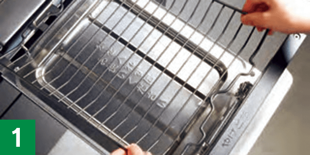 焼き網をはずす。