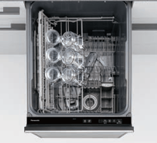 お茶を飲んだだけのグラス